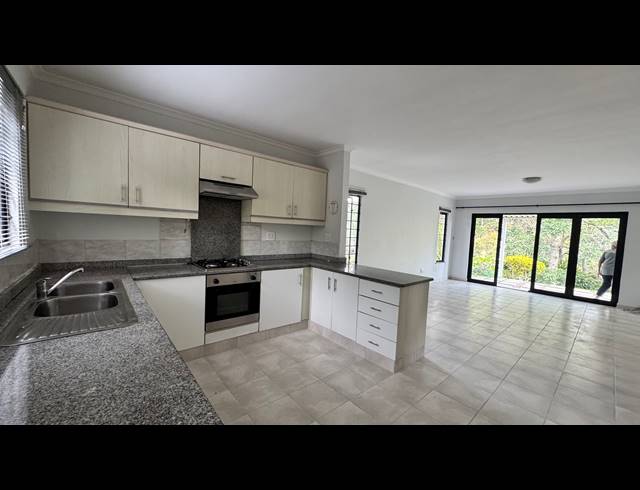 2 BEDROOM HOUSE TO LET IN RONALDSKLOOF